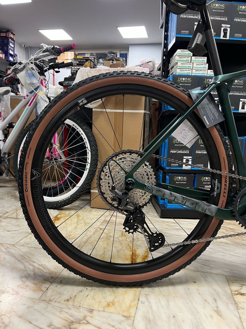 Bianchi Arcadex Shimano GRX 2025 Road & Gravel de segunda mano, Verde — imagen 2 de 12