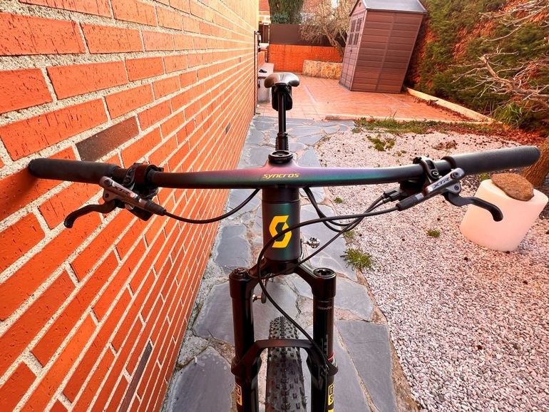 Used Scott Spark RC World Cup EVO AXS 2022 2022 Mountainbike, Green, 29 — image 15 of 17