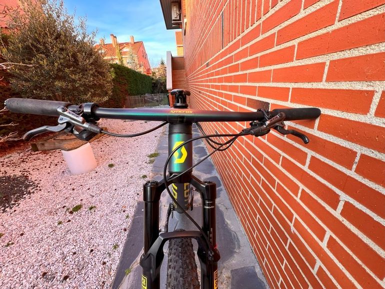 Used Scott Spark RC World Cup EVO AXS 2022 2022 Mountainbike, Green, 29 — image 12 of 17