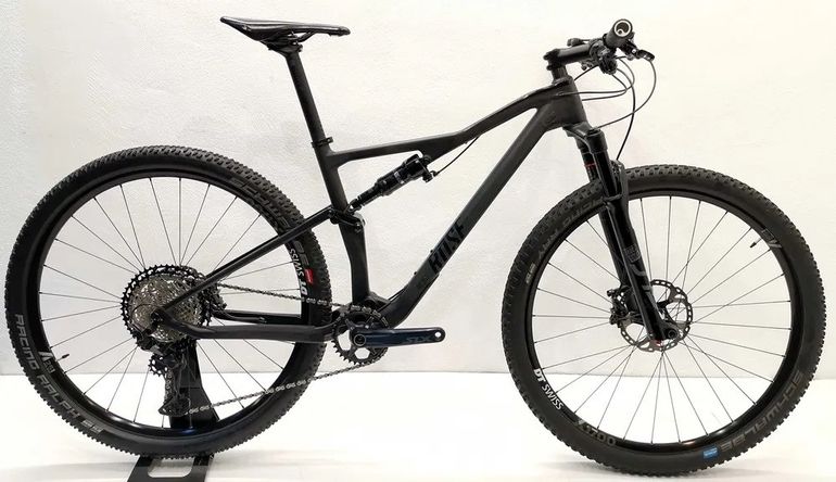 Used Rose THRILL HILL 3 2022 Mountainbike, Schwarz — image 1 of 8