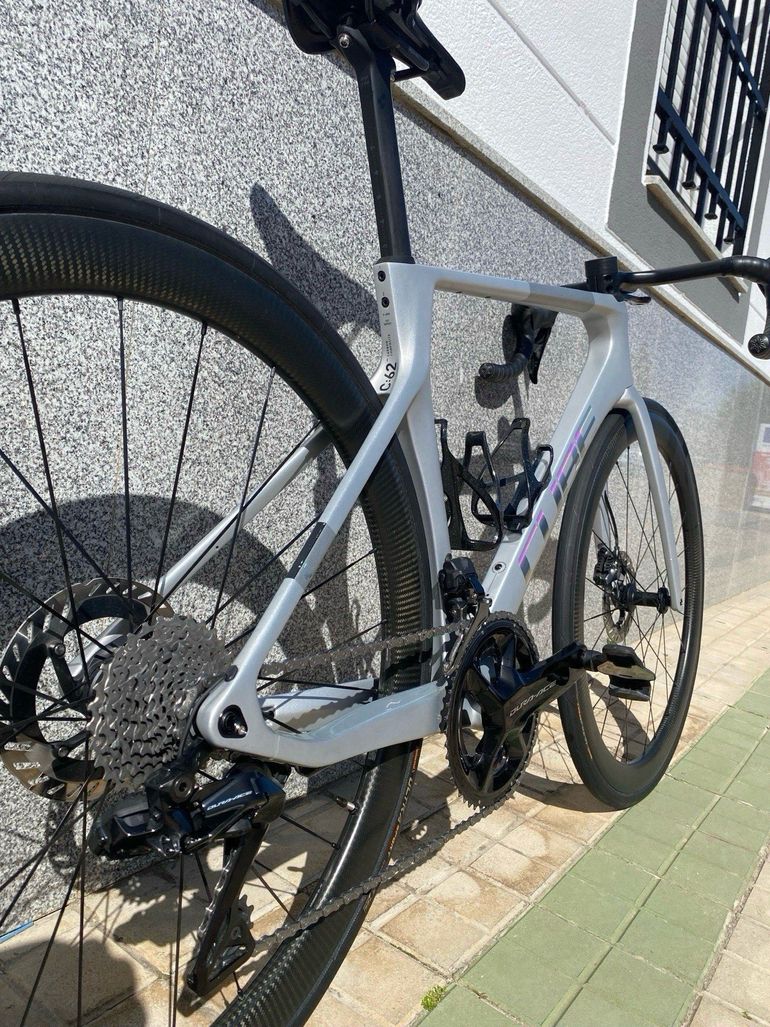 Used CUBE AGREE C:62, SLT 2024 2024 Road & Gravel — image 3 of 6