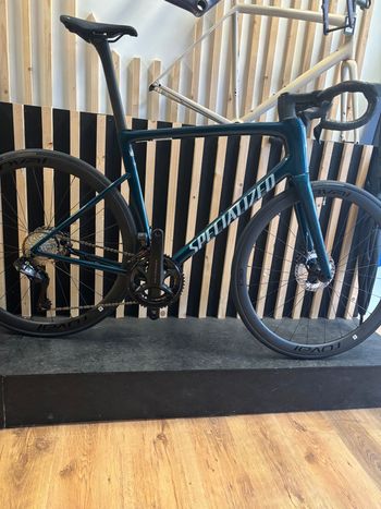 Tweedehands Specialized Tarmac SL8 Expert - Ultegra Di2 2025 2025 Road & Gravel