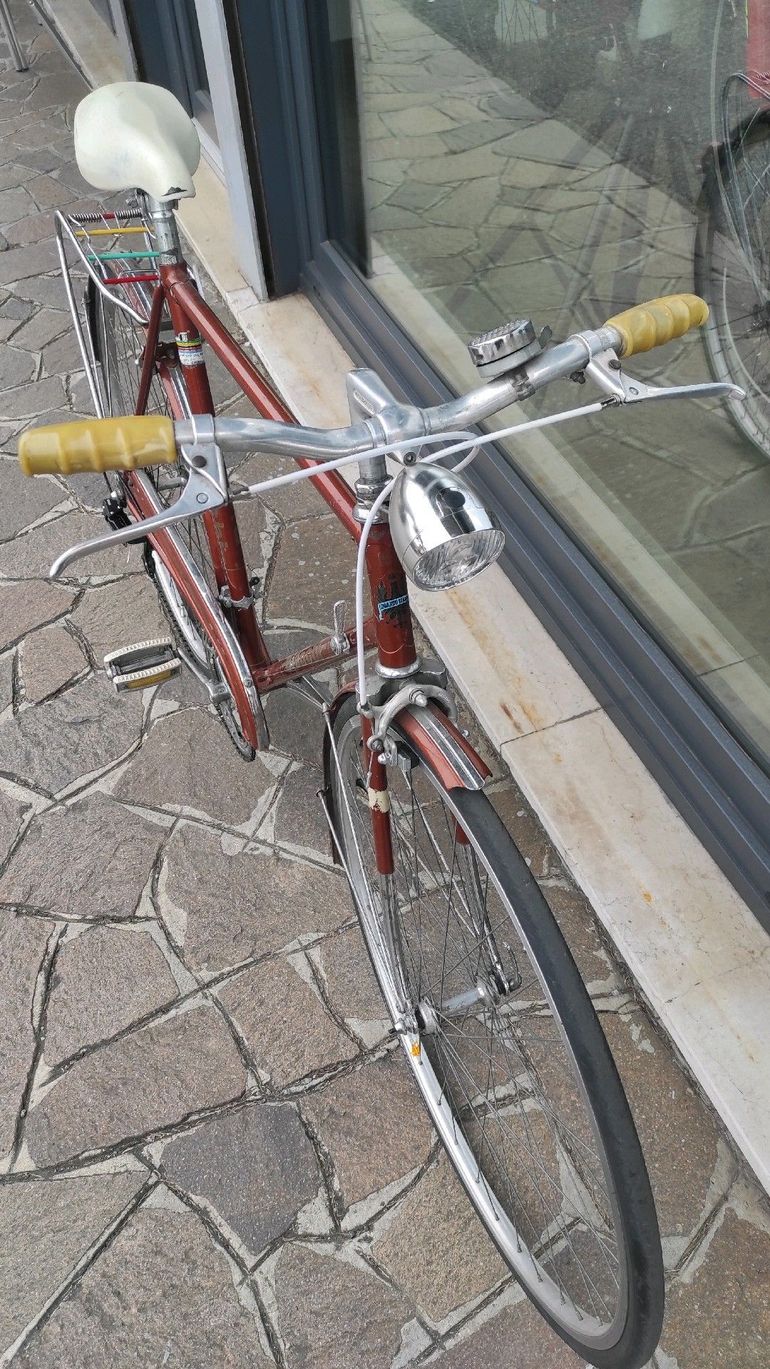 Used Bianchi GHISALLO ns28 Gran sport 1978 Road & Gravel, Orange — image 4 of 4