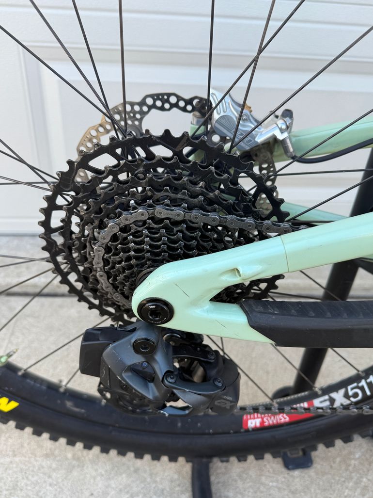 Used Santa Cruz Heckler SRAM GX Eagle AXS 2022 Mountainbike, Green — image 7 of 18