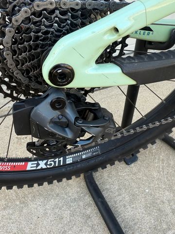 Used Santa Cruz Heckler SRAM GX Eagle AXS 2022 Mountainbike, Green — image 3 of 18