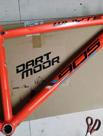 Used Whyte 905 Enduro Hardtail Frameset 2018 Mountainbike, Orange — image 3 of 8