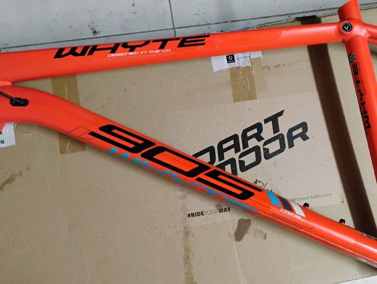 Used Whyte 905 Enduro Hardtail Frameset 2018 Mountainbike, Orange — image 4 of 8