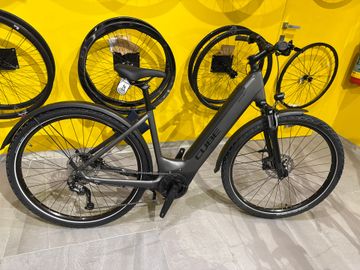 CUBE NURIDE HYBRID PRO 625 2024 Road & Gravel d'occasion