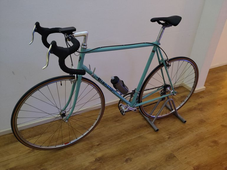 Used Bianchi Rekord 748 1975 Road & Gravel, Hellgrau — image 1 of 13