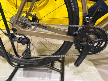 Bianchi Impulso COMP GRX 610 disc 2024 2024 Road & Gravel usato, Arancione — immagine 3 di 4