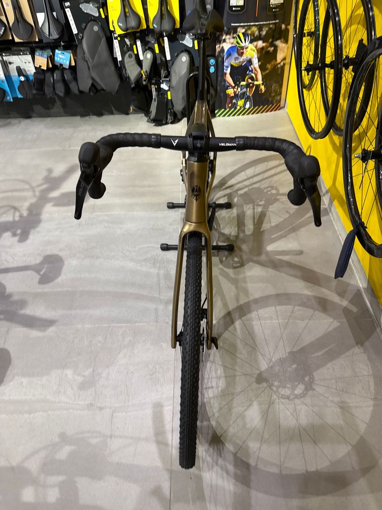 Bianchi Impulso COMP GRX 610 disc 2024 2024 Road & Gravel usato, Arancione — immagine 2 di 4