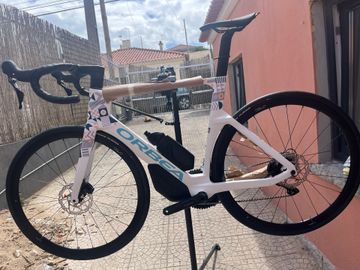 Used Orbea Orca SRAM Rival eTap AXS 2024 Road & Gravel, White — image 5 of 7