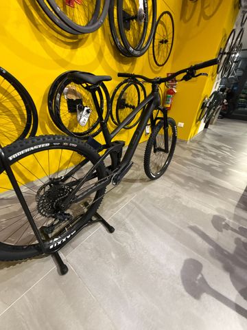 Used CUBE STEREO ONE44 C:62 PRO 2025 2025 Mountainbike, Black, 27.5, 29 — image 4 of 4