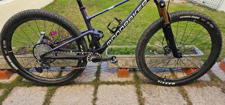 Mondraker F-PODIUM RR 2024 2024 Mountainbike d'occasion — image 3 sur 7