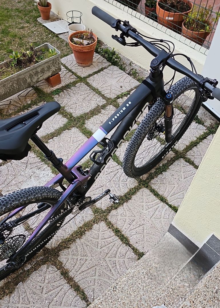 Mondraker F-PODIUM RR 2024 2024 Mountainbike d'occasion — image 2 sur 7