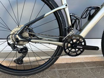 Used Cannondale Topstone Carbon 4 2021 2021 Road & Gravel, Gris claro — image 2 of 5