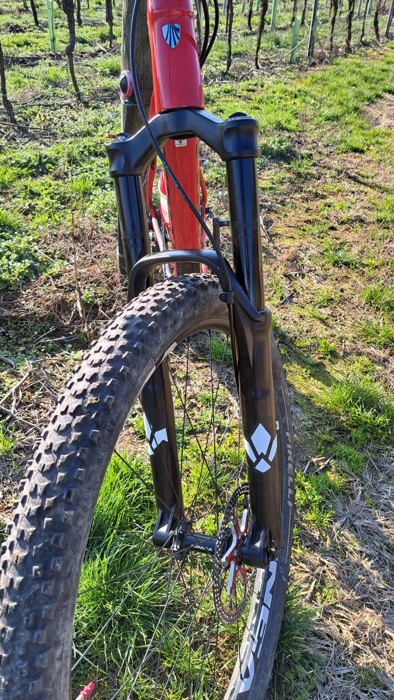 Used Trek Procaliber Sensah SRX 2021 Mountainbike, Red — image 5 of 18
