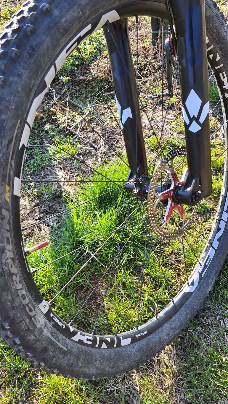 Used Trek Procaliber Sensah SRX 2021 Mountainbike, Red — image 15 of 18