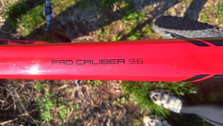 Used Trek Procaliber Sensah SRX 2021 Mountainbike, Red — image 11 of 18