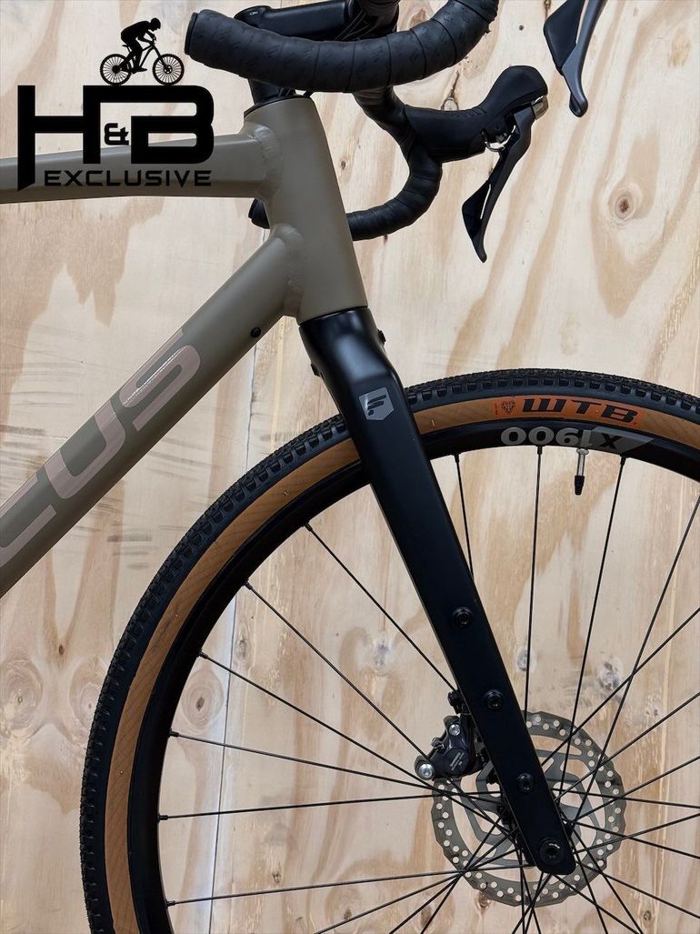 Used Focus Atlas 6.9 GRX 2023 Road & Gravel, Light Gray — image 4 of 13