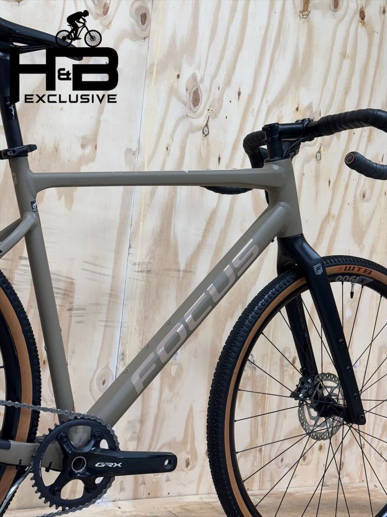 Used Focus Atlas 6.9 GRX 2023 Road & Gravel, Light Gray — image 11 of 13