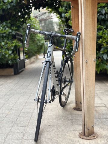 Used Scott Addict 10 2017 2017 Road & Gravel, Light Gray — image 3 of 7