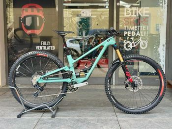 Used Forbidden Druid v2 full carbon 2024 MTB