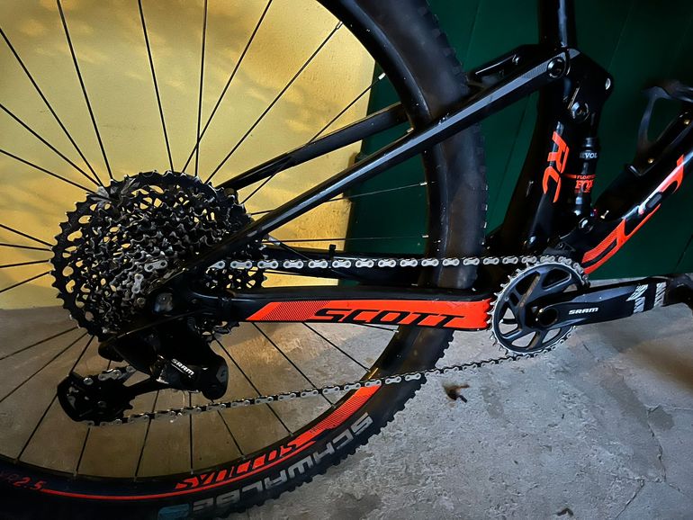 Použité Scott Spark RC 900 Comp 2018 2018 Mountainbike — obrázek 3 z 5