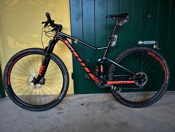 Použité Scott Spark RC 900 Comp 2018 2018 Mountainbike — obrázek 2 z 5