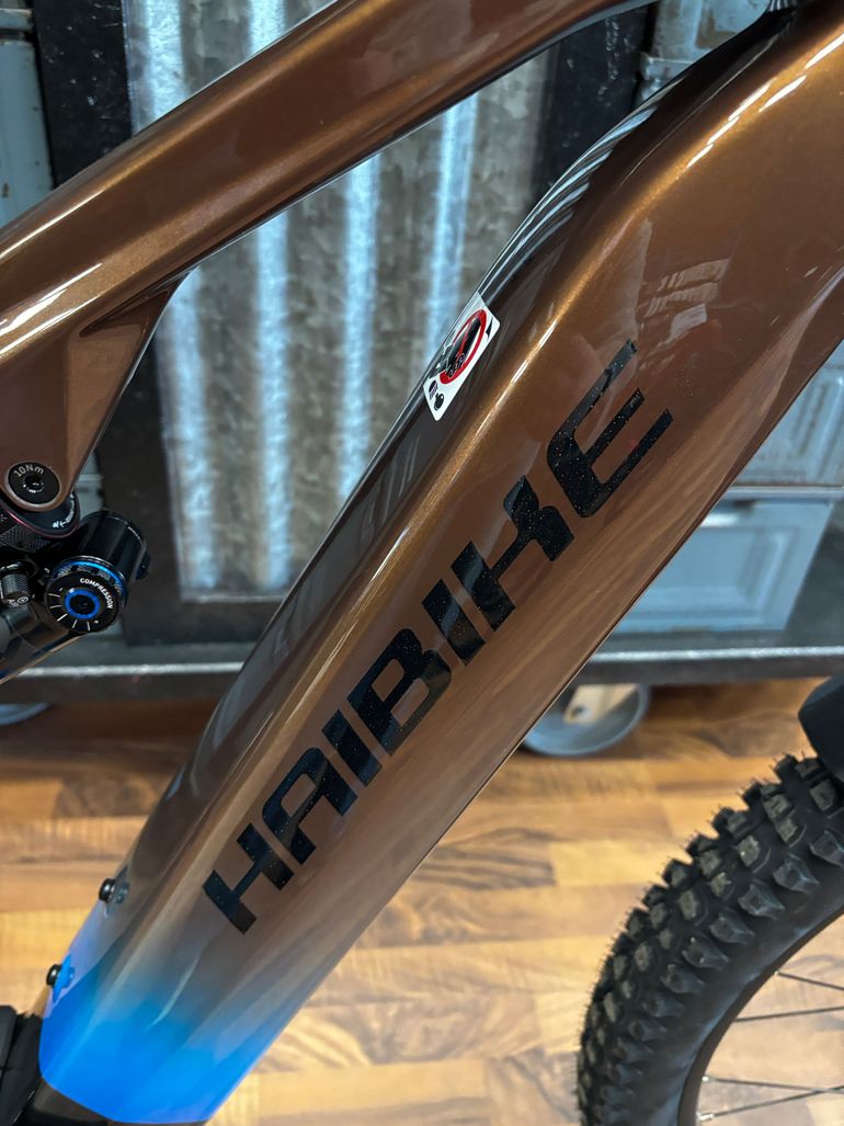 Used Haibike HYBE CF9 2025 2025 Mountainbike, Orange — image 1 of 9