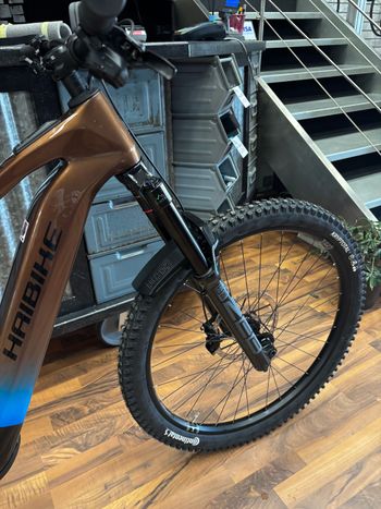 Used Haibike HYBE CF9 2025 2025 Mountainbike, Orange — image 8 of 9