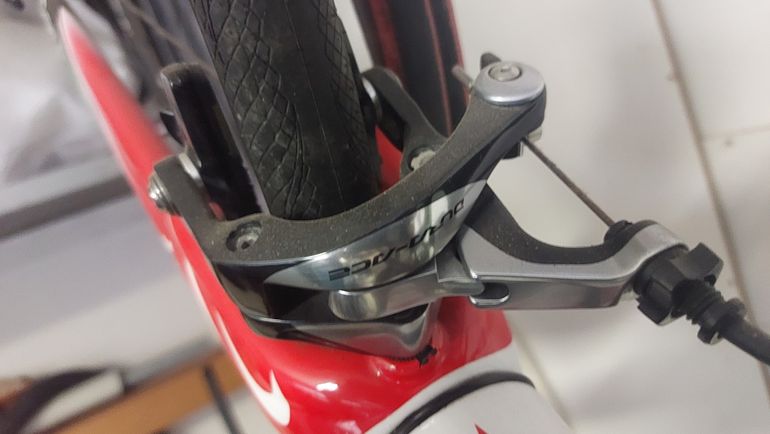 Used Colnago EPS 2010 Road & Gravel, Red — image 5 of 6