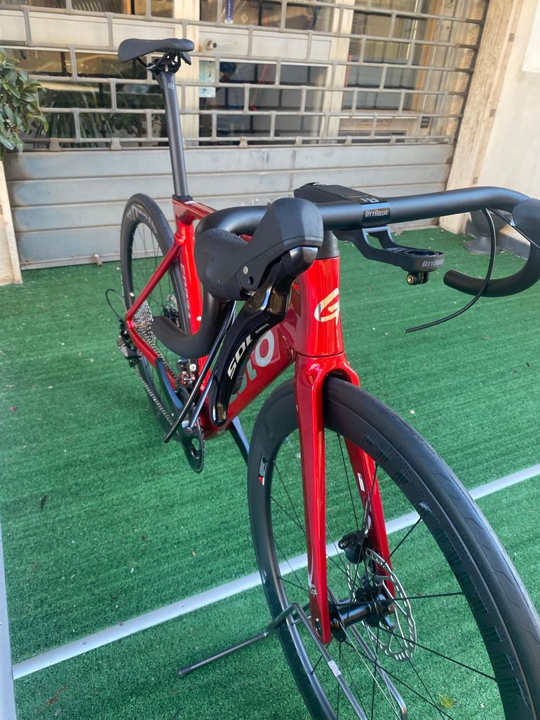 Used 2 Danger GUSTO COBRA 2025 Road & Gravel, Red — image 8 of 8