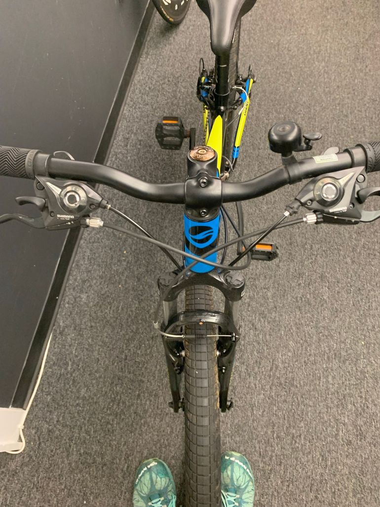 Used Giant Revel 2 2016 2016 Mountainbike, Green, 26 — image 4 of 8