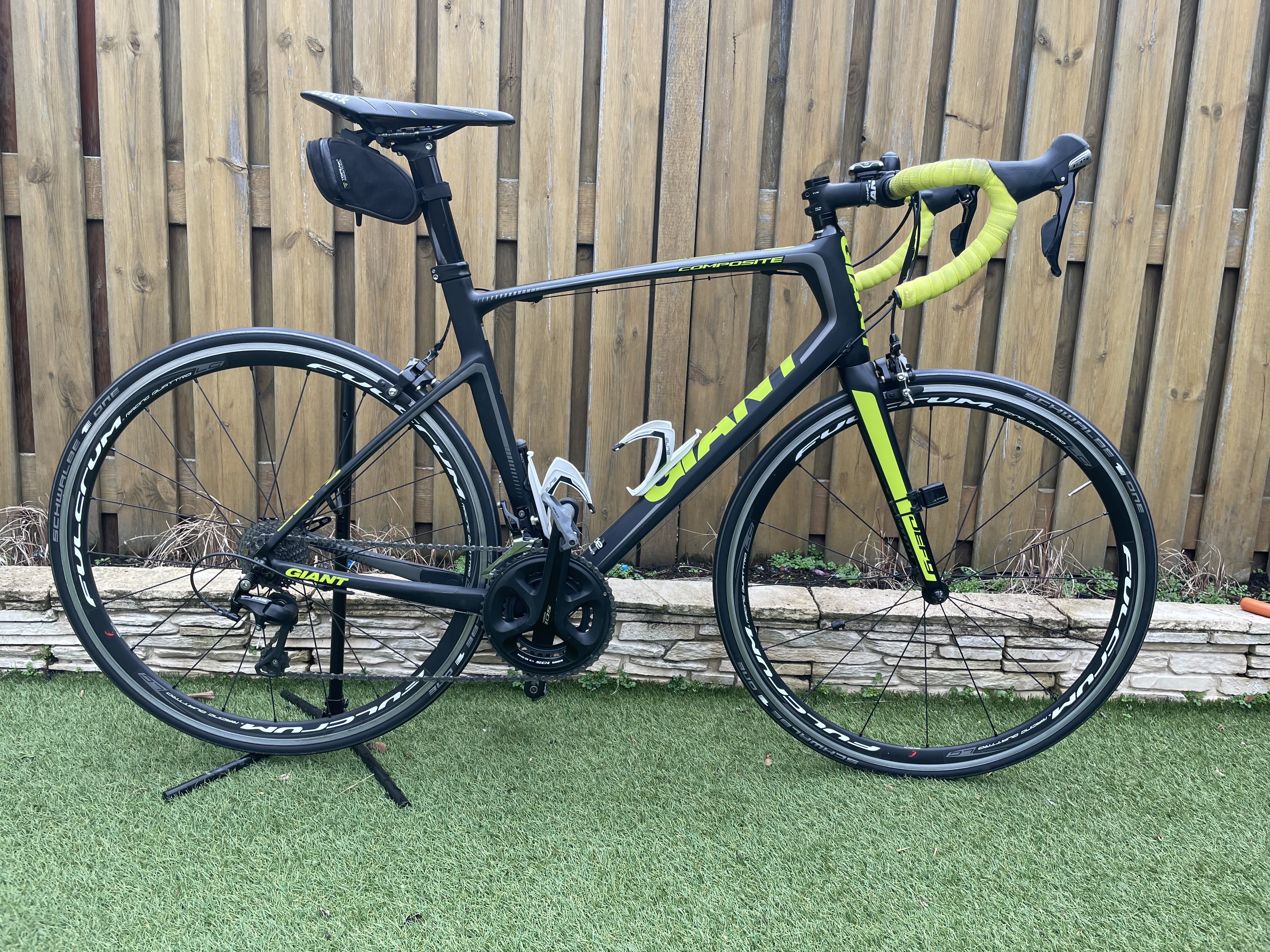 Giant Defy Composite 3 used in 58 cm buycycle