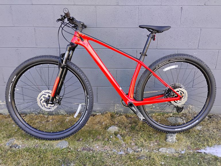 Used Scott Scale 940 2022 2022 Mountainbike, Red, 29 — image 2 of 2