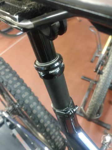 Używany Scott Spark 900 AXS 2022 2022 Mountainbike — zdjęcie 7 z 11