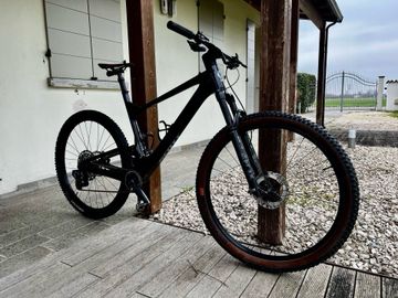 Używany Scott Spark 900 AXS 2022 2022 Mountainbike — zdjęcie 4 z 11