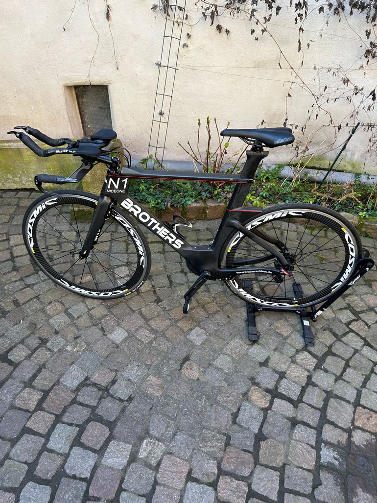 Used Brothers Nice Force 2016 Road & Gravel, Black — image 2 of 17
