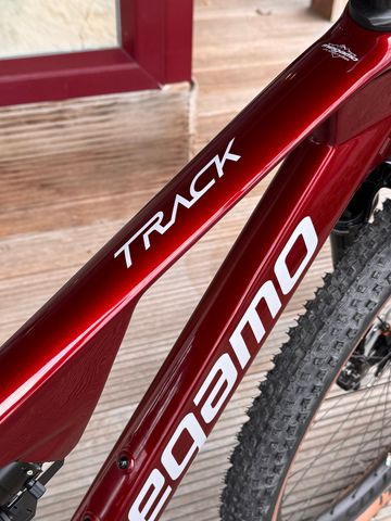 Used Megamo Track Flight Attendant / XX 2025 Mountainbike, Red — image 6 of 9