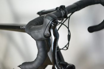 Used Colnago V2R 2019 Road & Gravel, Black — image 8 of 8