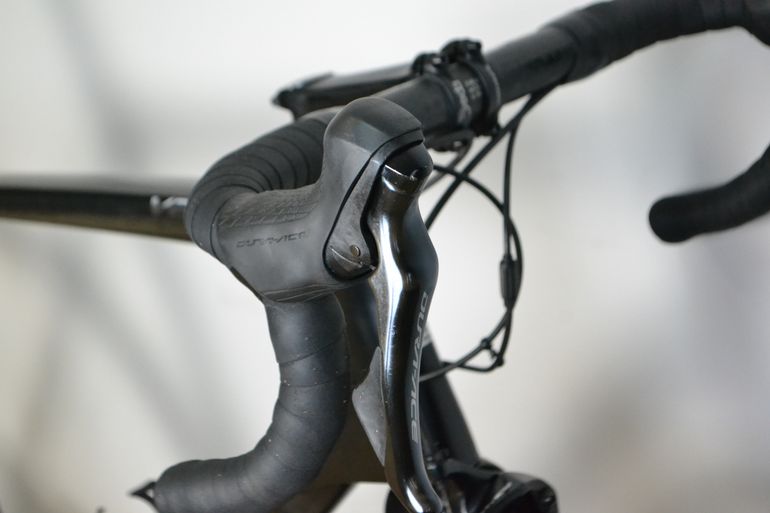 Used Colnago V2R 2019 Road & Gravel, Black — image 8 of 8