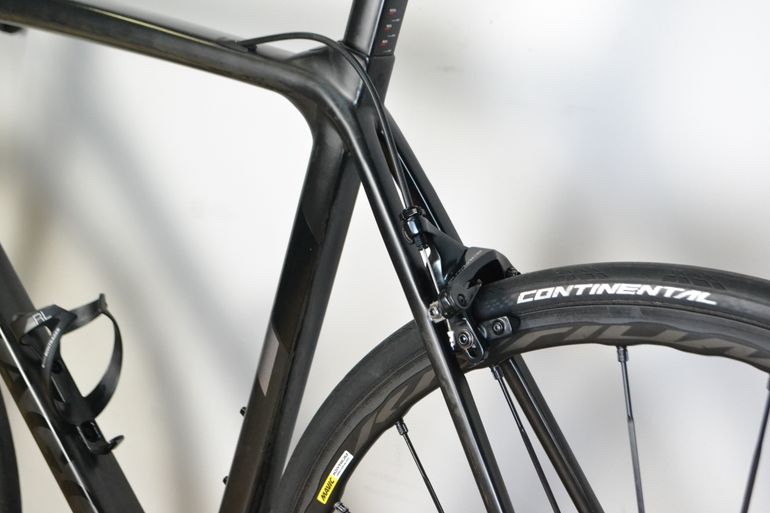 Used Colnago V2R 2019 Road & Gravel, Black — image 4 of 8