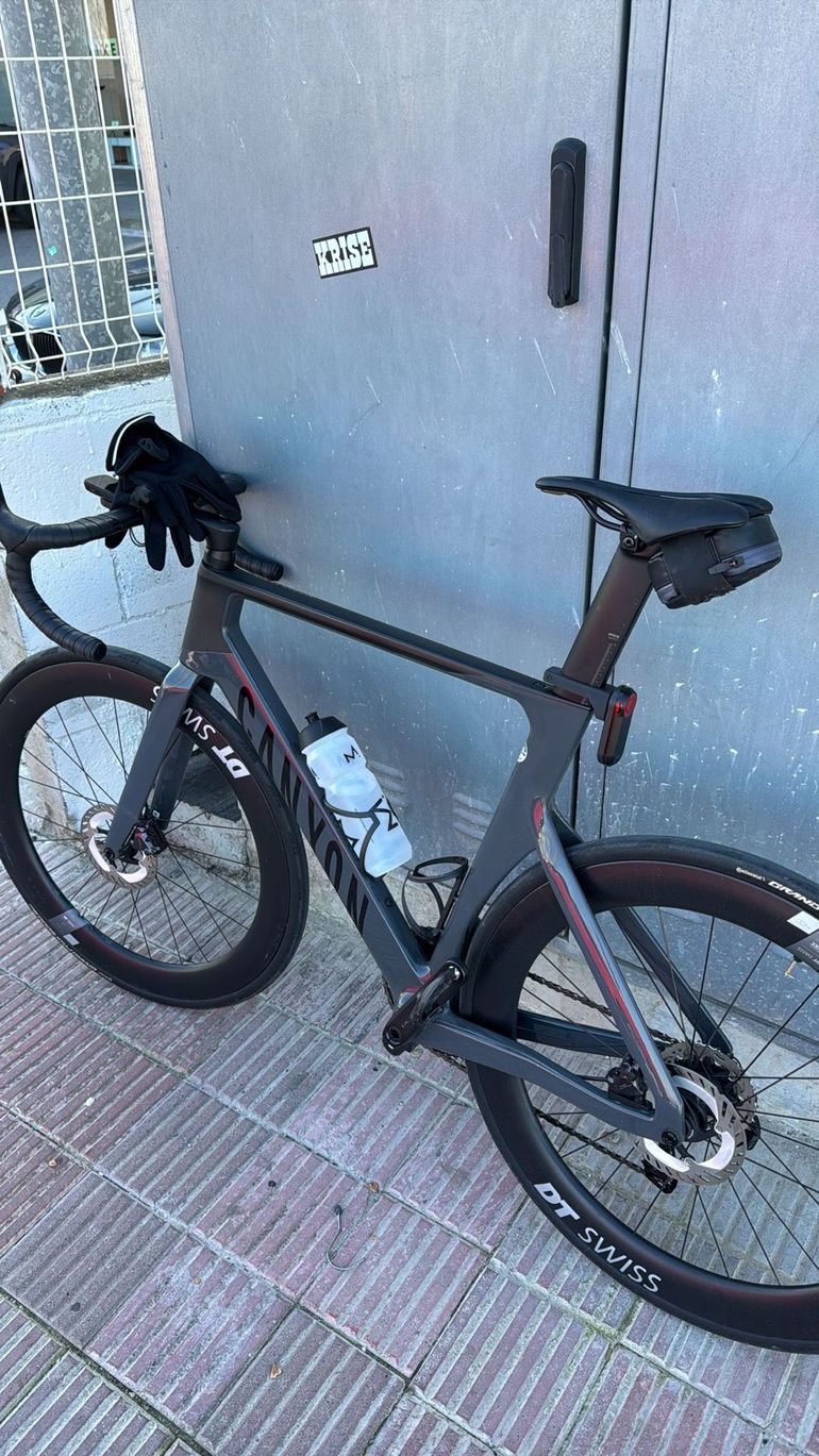 Brugt Canyon Aeroad CF SLX 8 Di2 2024 2024 Road & Gravel — billede 2 af 4