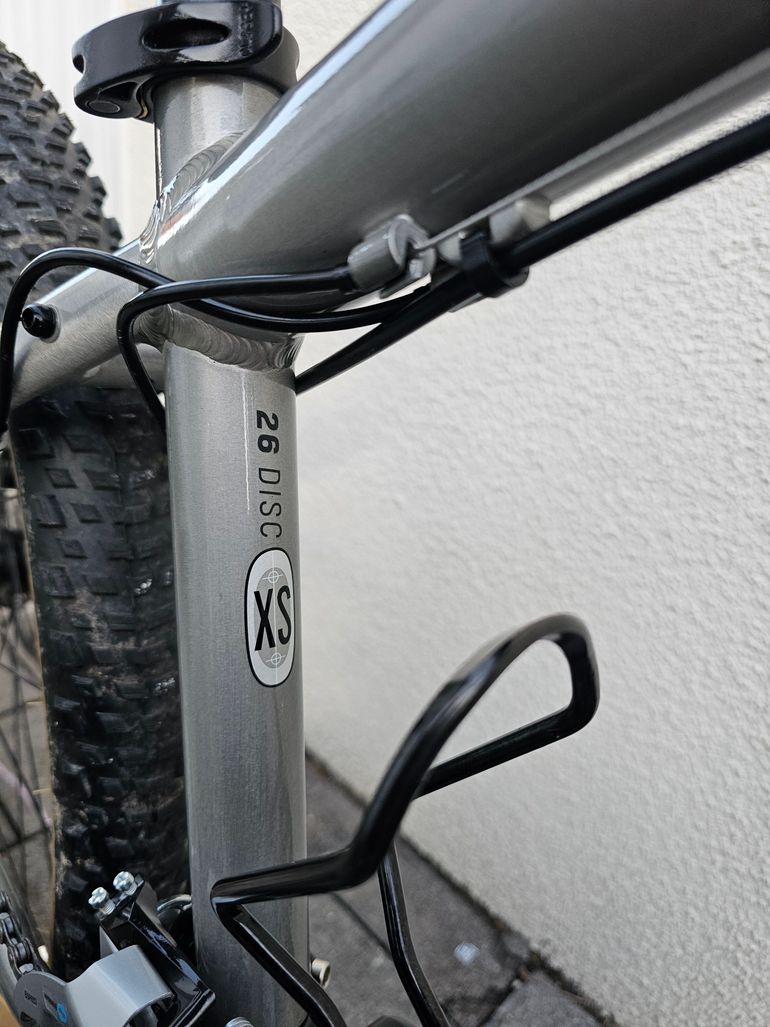 Used Scott Roxter 26 disc 2021 2021 Mountainbike, Light Gray, 26 — image 5 of 9