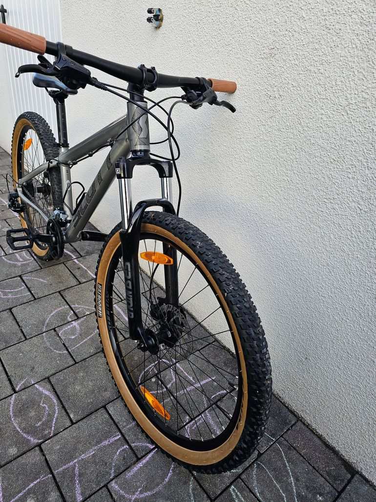 Used Scott Roxter 26 disc 2021 2021 Mountainbike, Light Gray, 26 — image 2 of 9