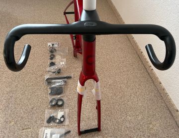 Used Cannondale SuperSix EVO Hi-MOD Disc frameset Frameset 2022 Road & Gravel, Red — image 35 of 45