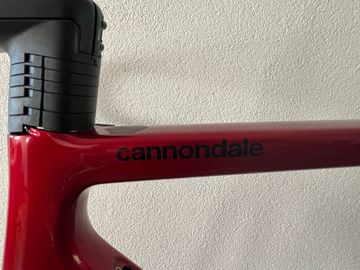 Used Cannondale SuperSix EVO Hi-MOD Disc frameset Frameset 2022 Road & Gravel, Red — image 6 of 45