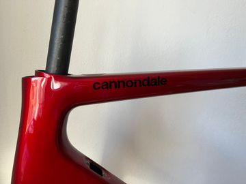 Used Cannondale SuperSix EVO Hi-MOD Disc frameset Frameset 2022 Road & Gravel, Red — image 9 of 45