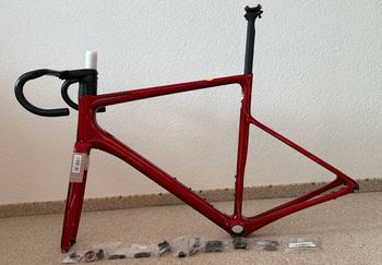 Tweedehands Cannondale SuperSix EVO Hi-MOD Disc frameset Frameset 2022 Road & Gravel — afbeelding 22 van 45